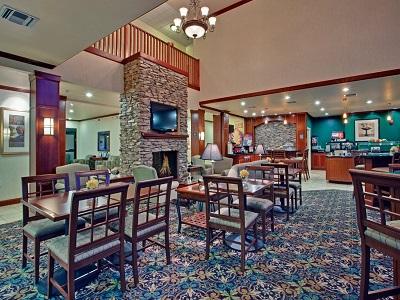 Staybridge Airport By Ihg Hotel 3*