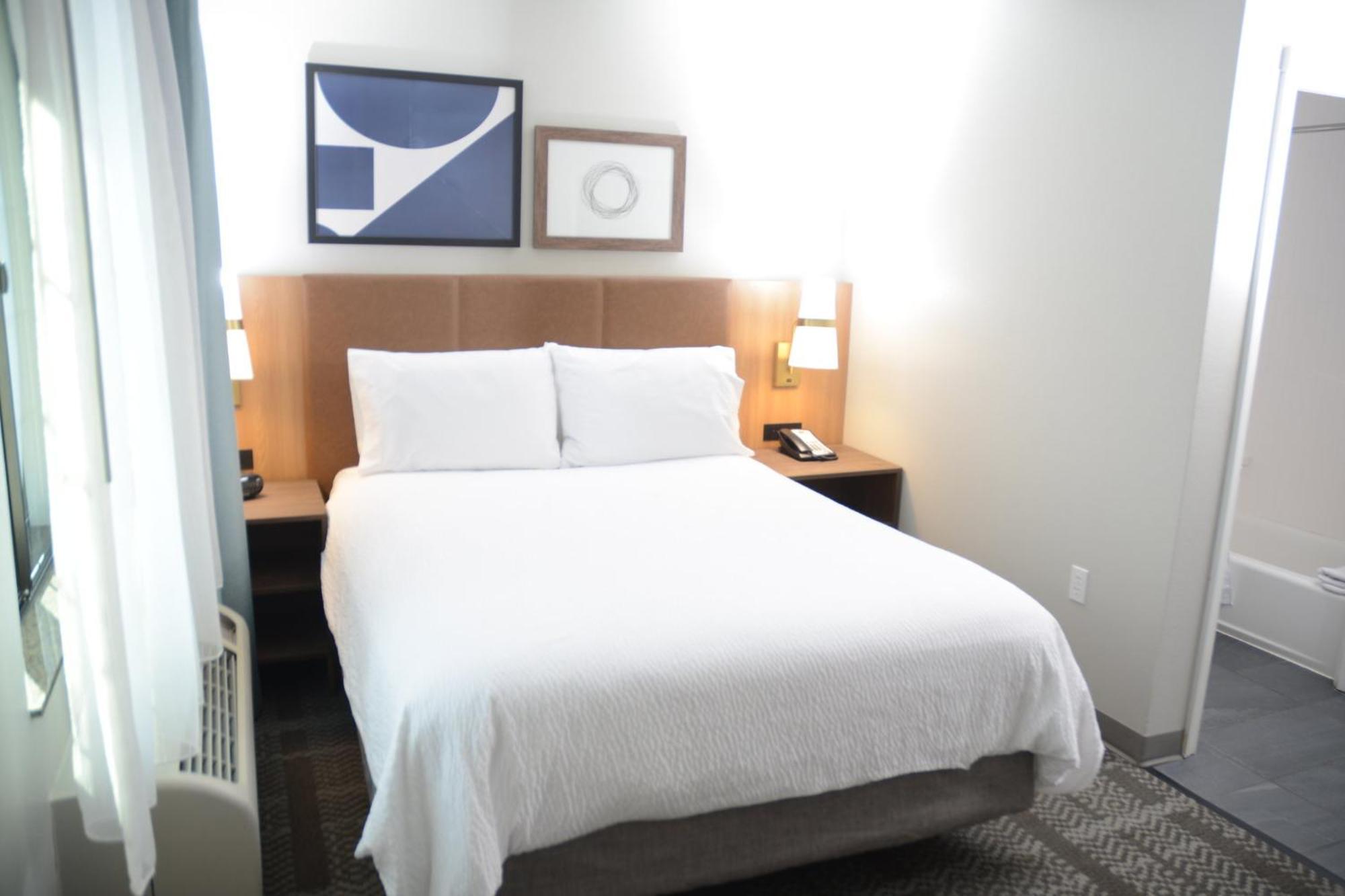 Staybridge Airport By Ihg Tucson