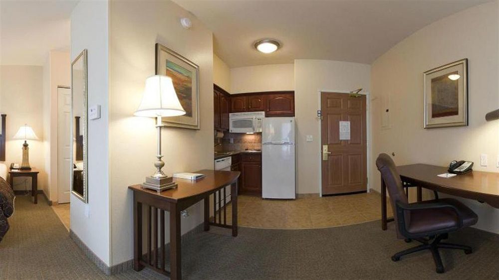 Staybridge Airport By Ihg Tucson