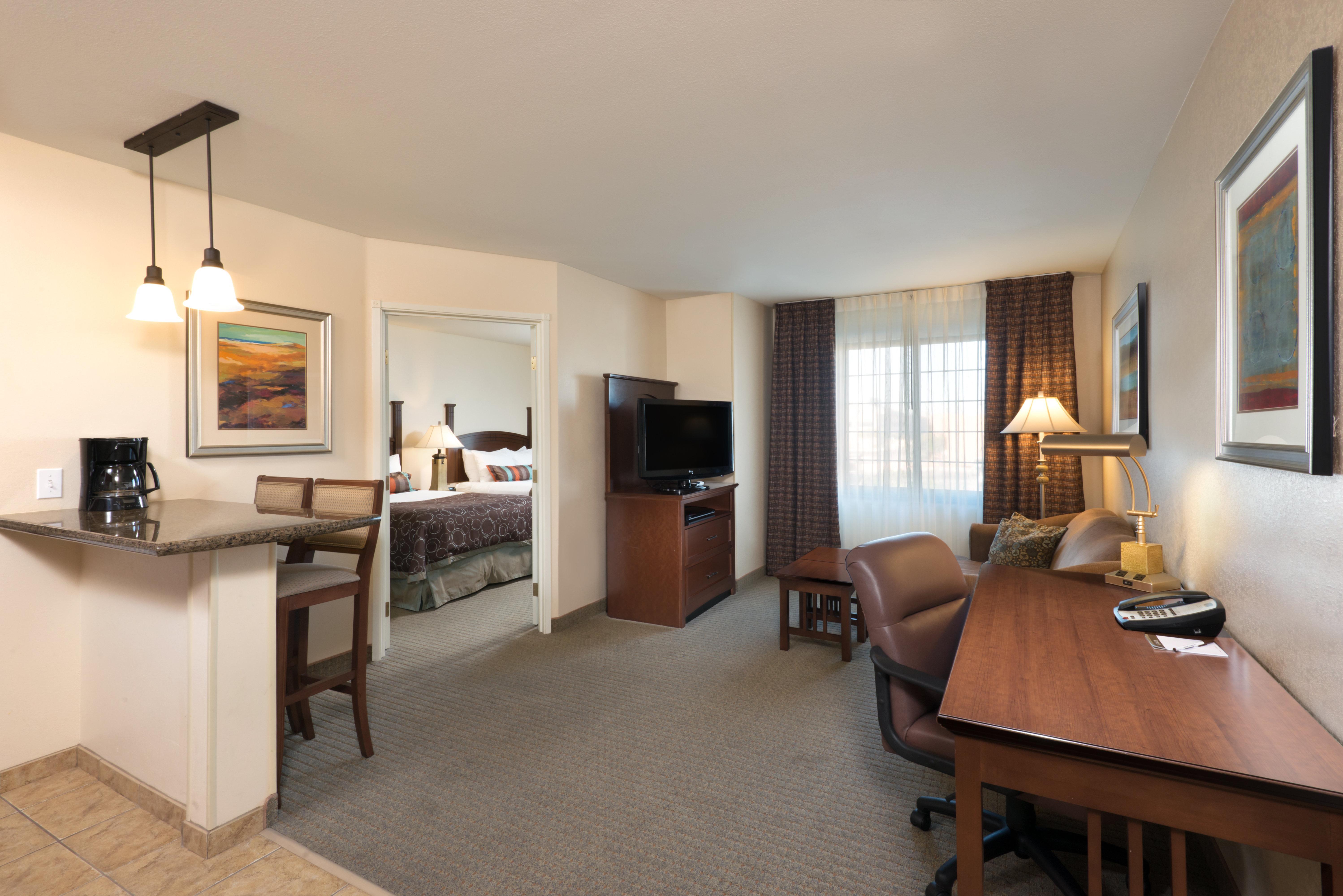 Staybridge Airport By Ihg